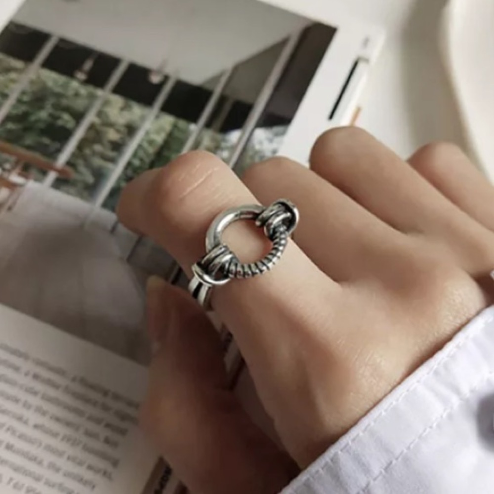 🔘Insta circle sterling silver ring - Picture 2 of 5